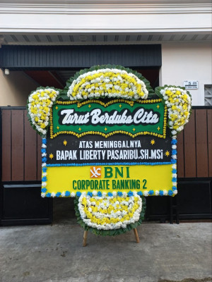Papan Bunga Duka di Ngombol